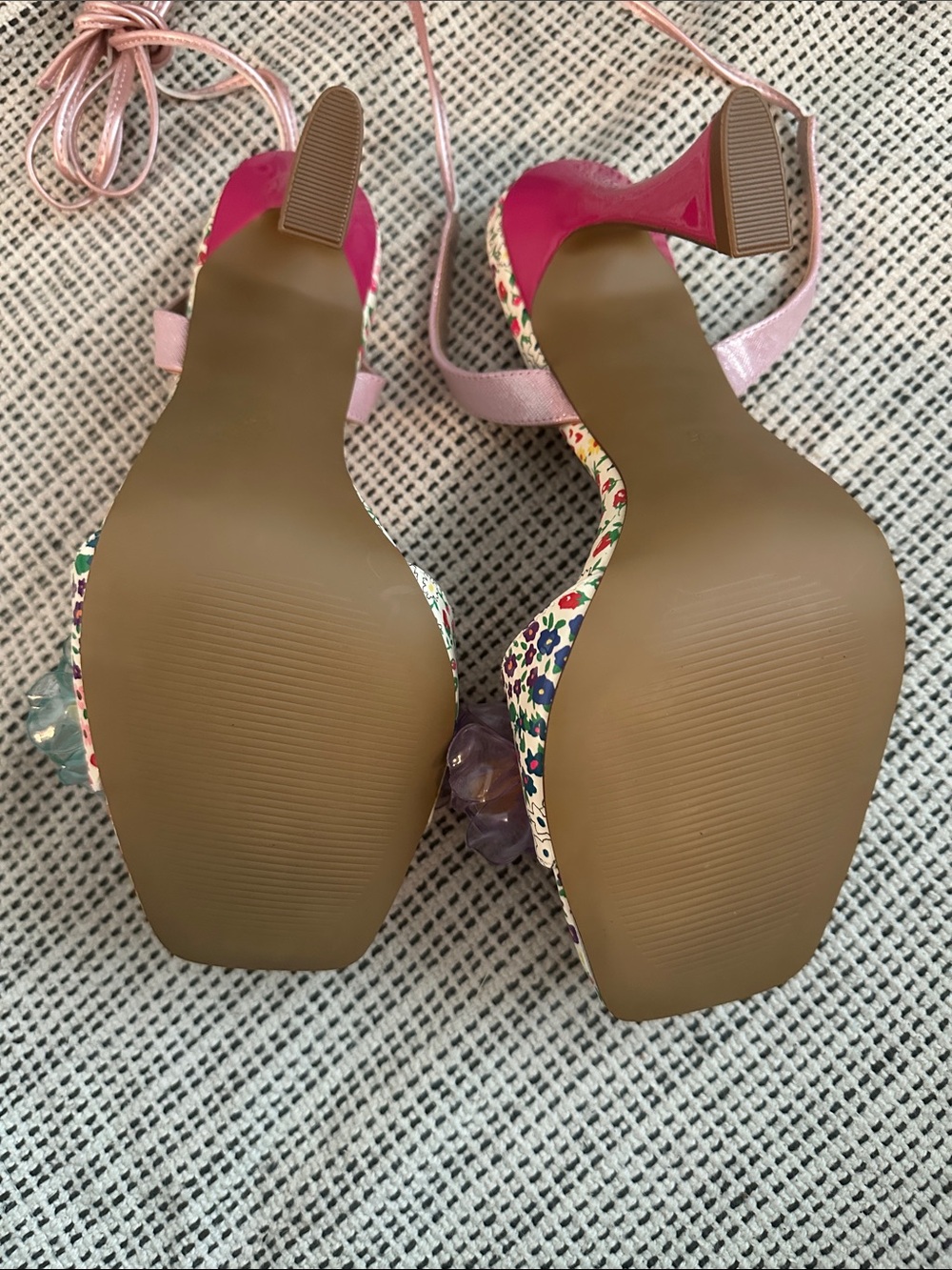NEW Size 8.5 Betsey Johnson Delany Pink Multi Floral Lace-Up High Heel Sandal - Picture 3 of 3